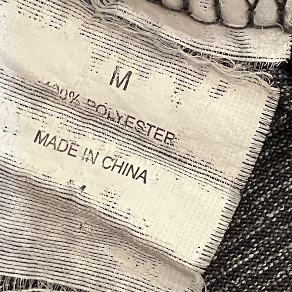 Layer 8 women’s size medium fitness exercise shirt Heather gray - Picture 11 of 13